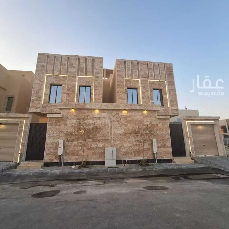 فيلا للبيع في شارع الافيهد, حي الدانة, مدينة الاحساء, المنطقة الشرقية 1 صورة