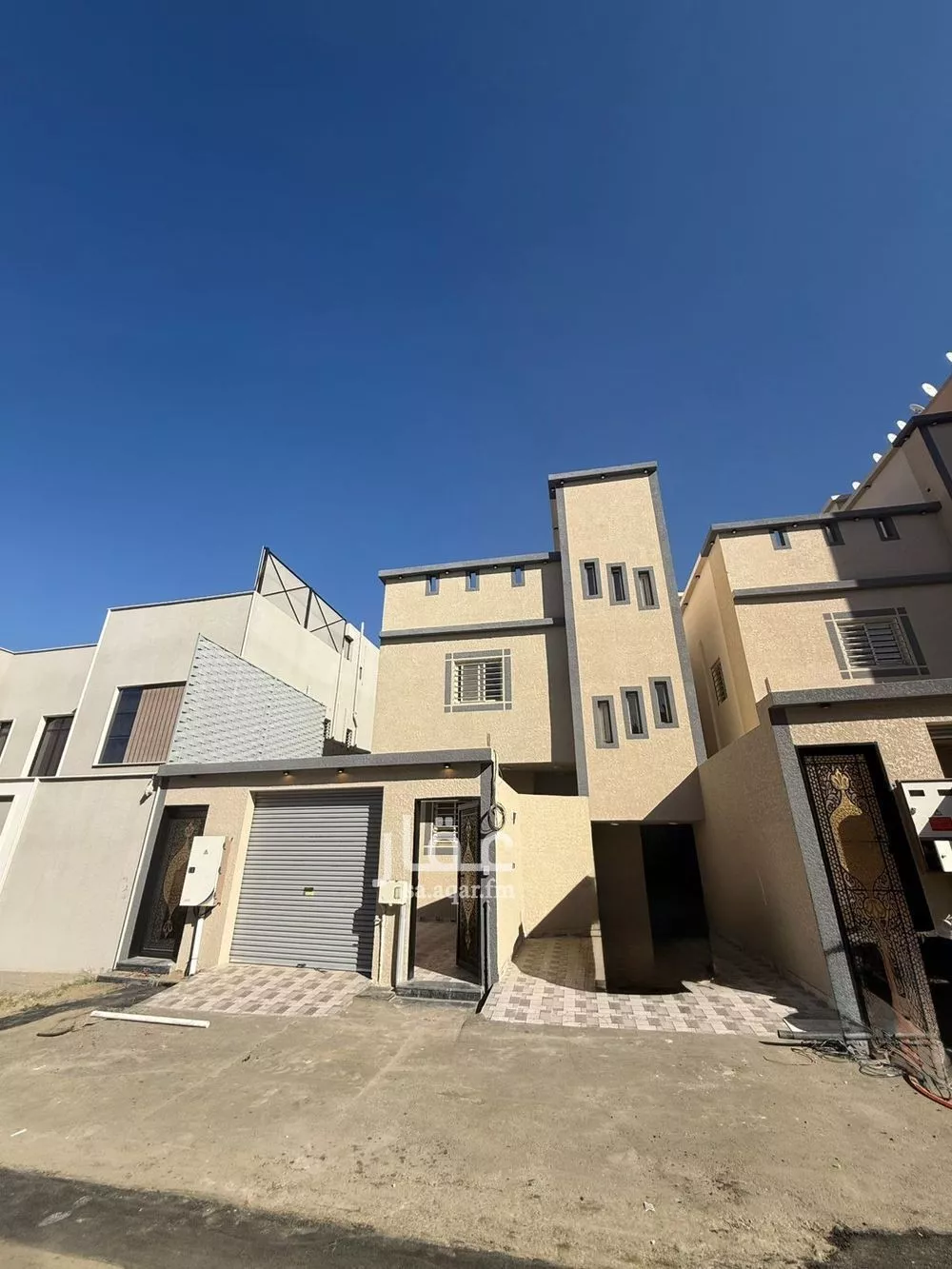 شقة للبيع في شارع خسيس الكندي, حي شباعة, مدينة خميس مشيط, منطقة عسير 1 صورة