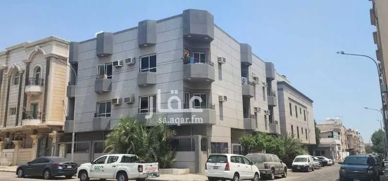 عمارة للبيع في شارع السلام, حي العقربية, مدينة الخبر, المنطقة الشرقية 1 صورة
