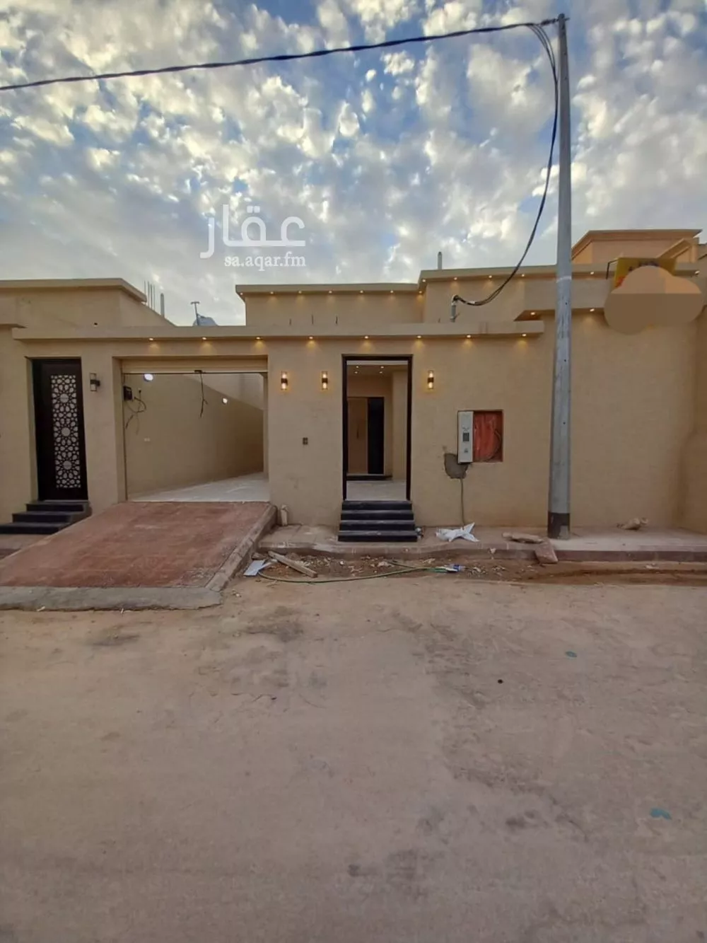 دور للبيع في شارع صلاح الدين , حي شخيب, مدينة المزاحميه, منطقة الرياض 1 صورة