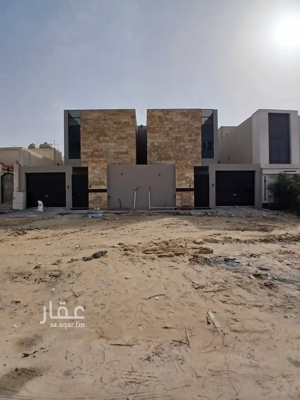 فيلا للبيع في شارع الخفجي, حي ضاحية الملك فهد, مدينة الدمام, المنطقة الشرقية 1 صورة