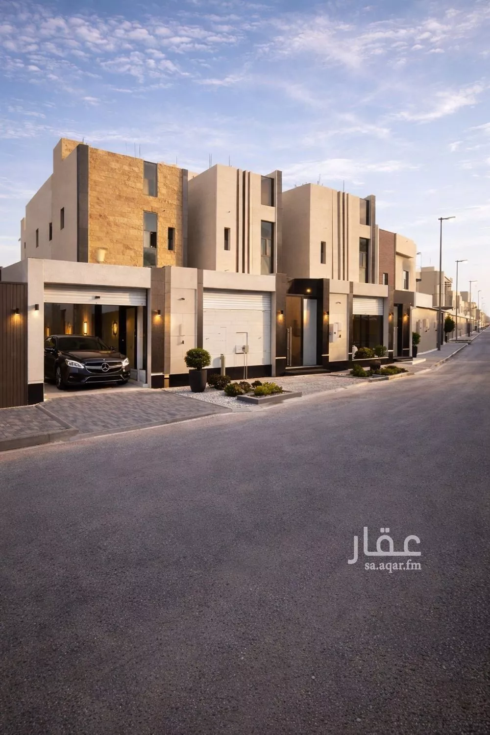 فيلا للبيع في شارع الحارث ابن زهير العكلي, حي ضاحية الملك فهد, مدينة الدمام, المنطقة الشرقية 1 صورة