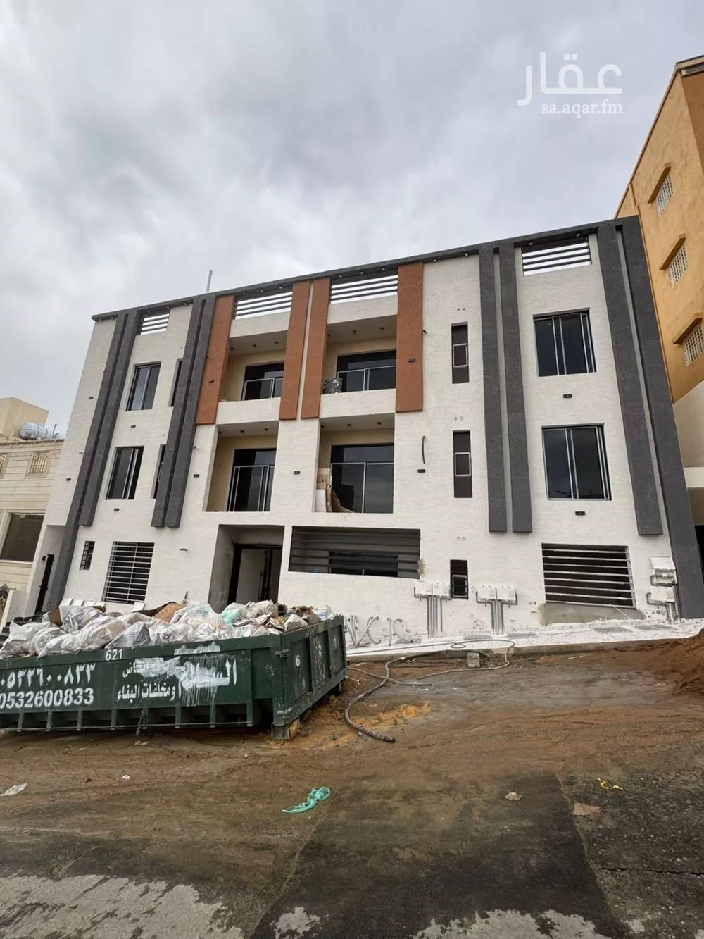 شقة للبيع في شارع الطارق, حي البديع, مدينة ابها, منطقة عسير 1 صورة