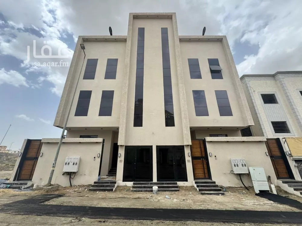 شقة للبيع في شارع قدران, حي الغدير, مدينة ابها, منطقة عسير 1 صورة