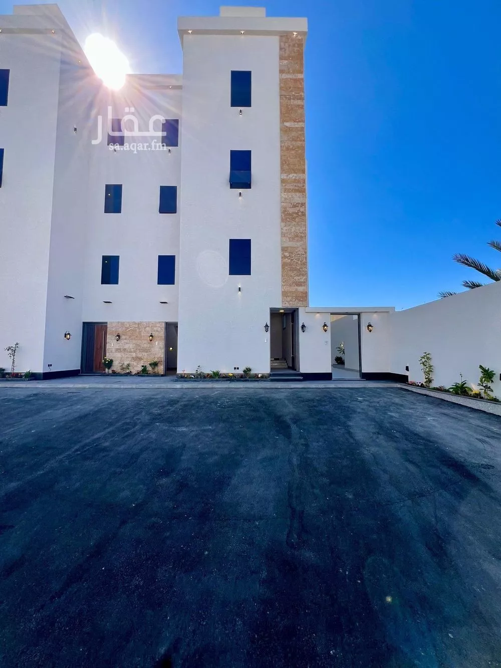 شقة للبيع في شارع الظهيران, حي سلطانة, مدينة أبها, منطقة عسير 1 صورة