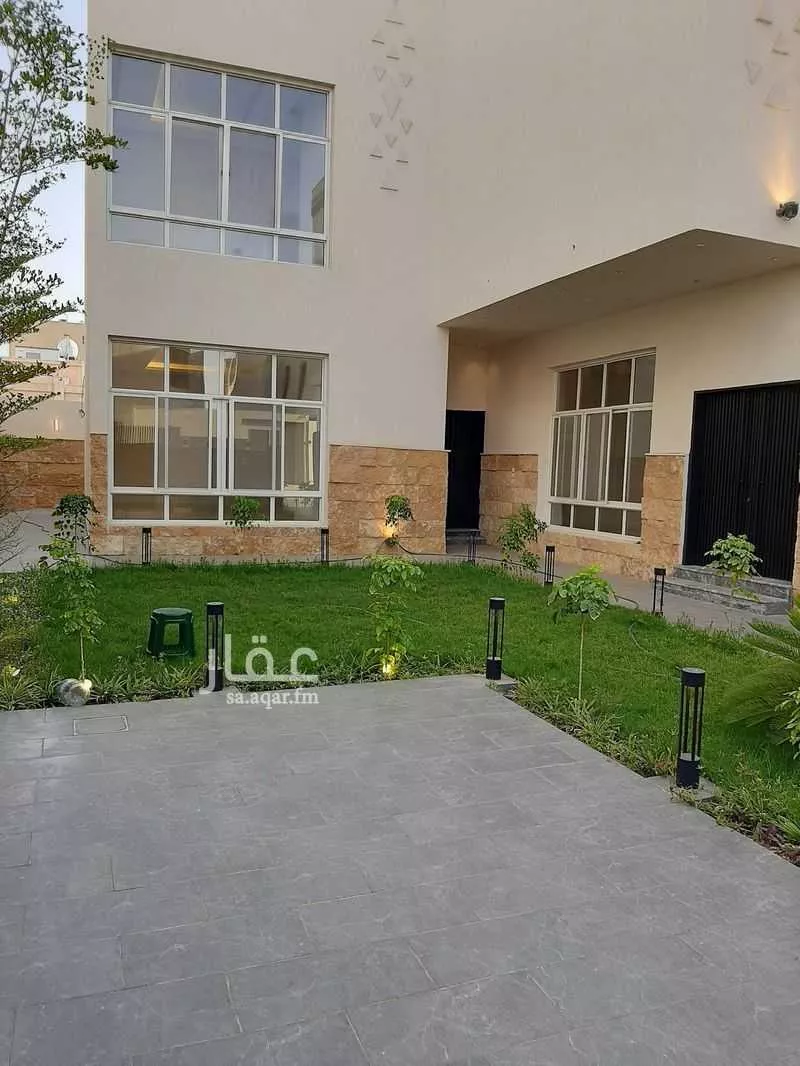 فيلا للبيع في شارع أبي الريحان البيروني, حي المهدية, مدينة الرياض, منطقة الرياض 1 صورة