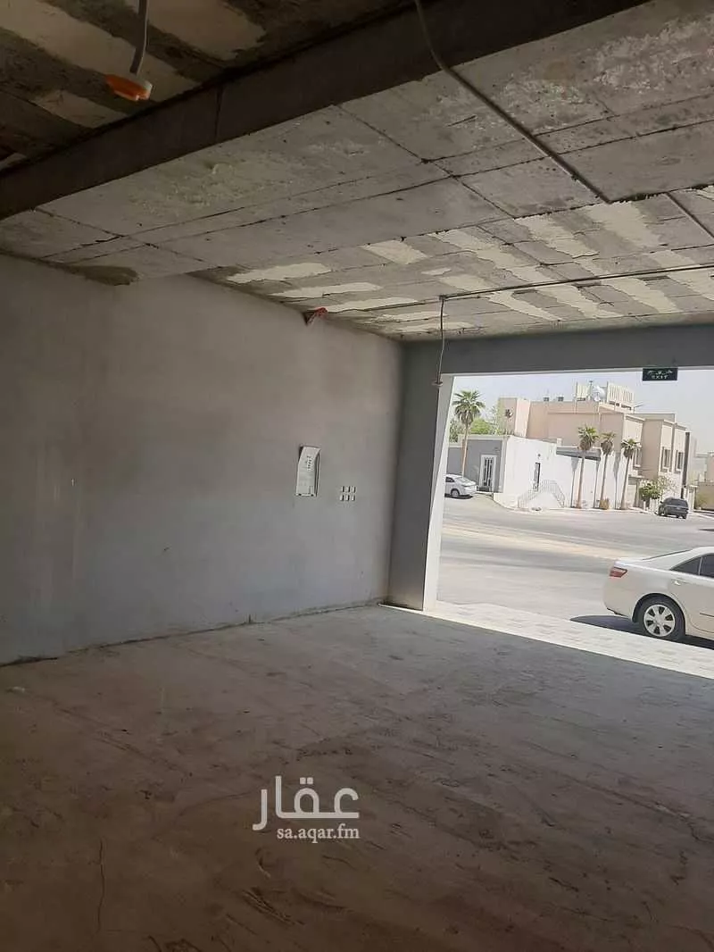 محل للإيجار في شارع عمر مكرم, حي المهدية, مدينة الرياض, منطقة الرياض 1 صورة