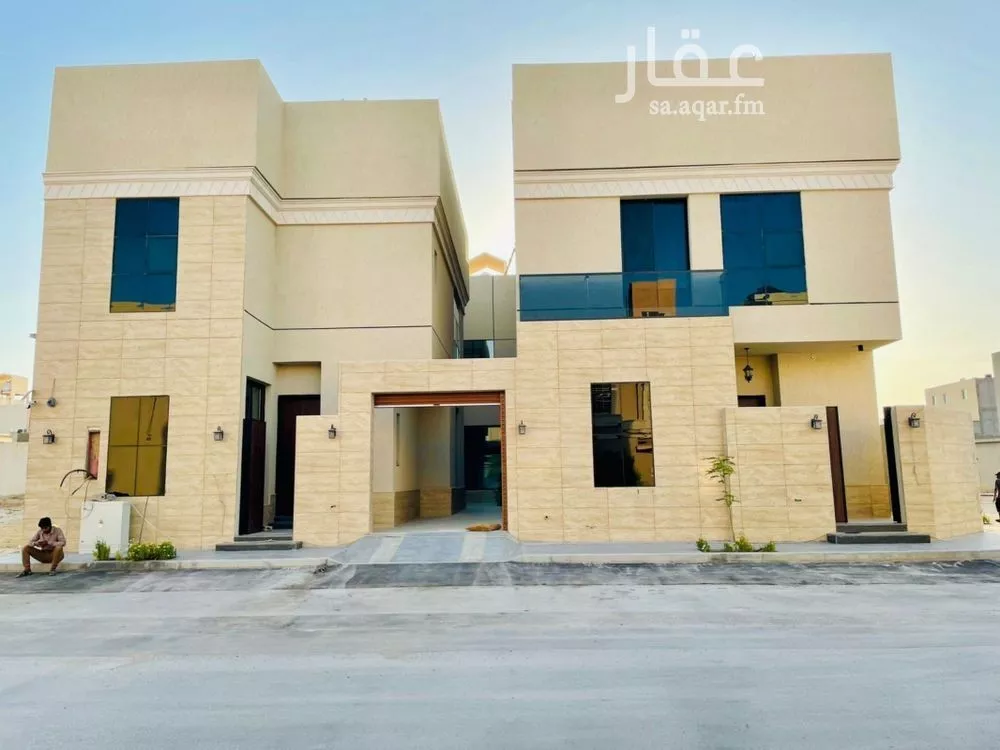 فيلا للبيع في شارع رقم 151, حي ظهرة لبن, مدينة الرياض, منطقة الرياض 1 صورة