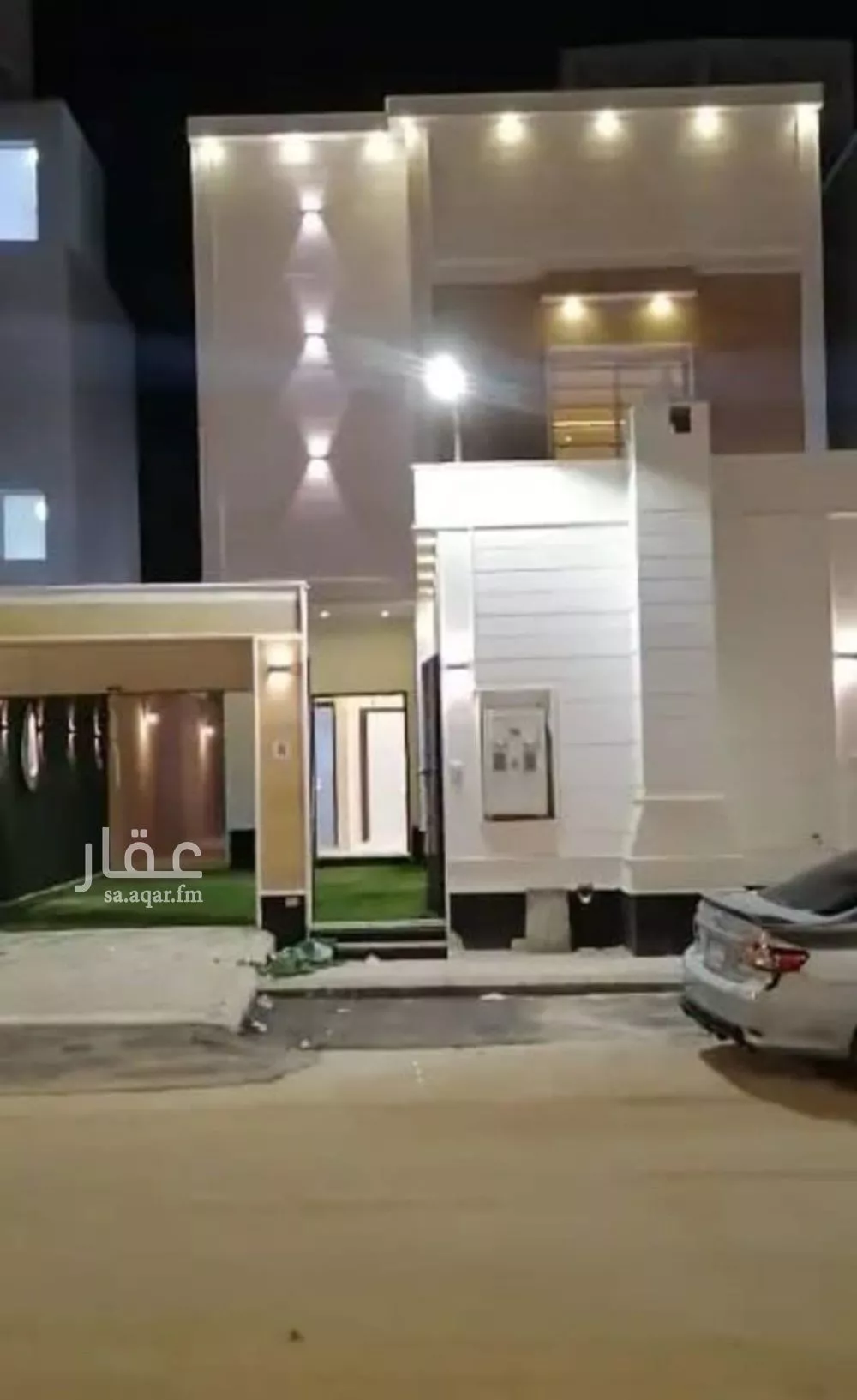 فيلا للبيع في شارع محمد المعافري, حي طويق, مدينة الرياض, منطقة الرياض 1 صورة