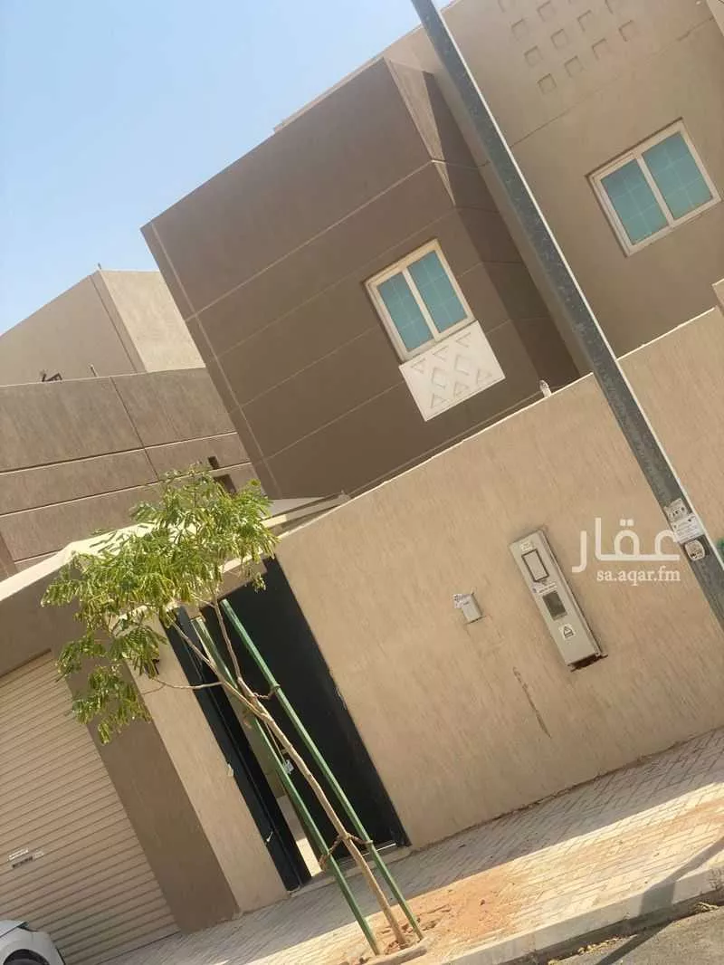 فيلا للإيجار في شارع سلمان بن مالك ، حي مطار الملك خالد الدولي ، الرياض ، منطقة الرياض 1 صورة