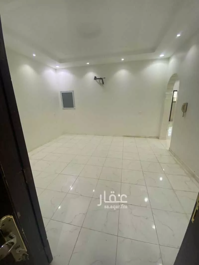 شقة للإيجار في شارع 2541795, حي القرينية, مدينة جدة, منطقة مكة المكرمة 1 صورة