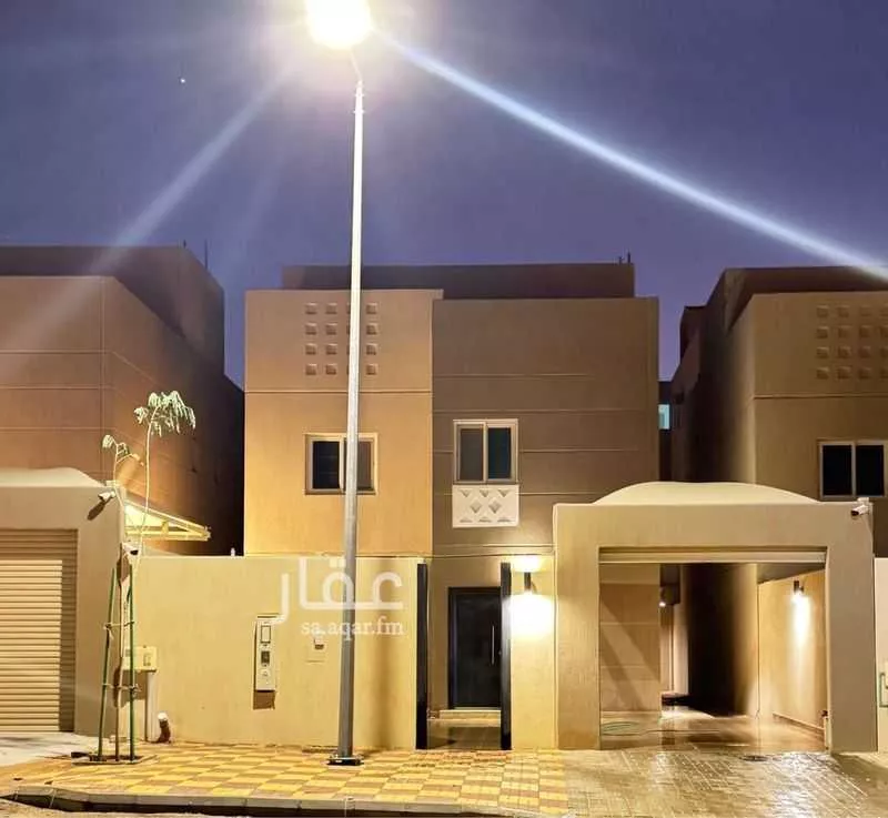 فيلا للبيع في شارع إبراهيم الموسكي, حي مطار الملك خالد الدولي, مدينة الرياض, منطقة الرياض 1 صورة