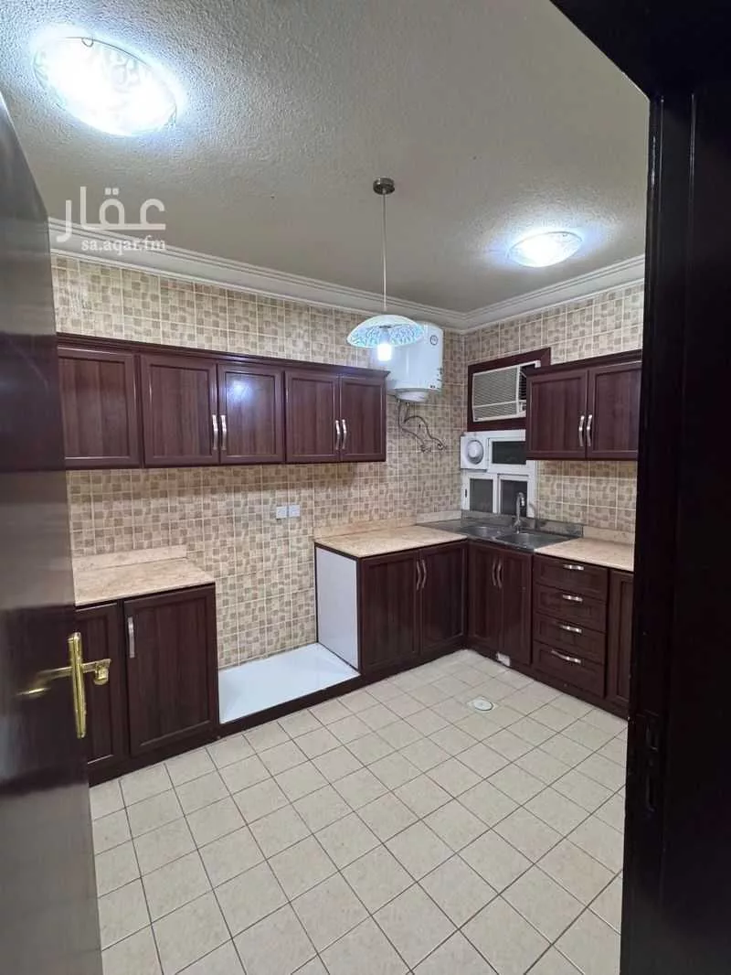 عمارة للإيجار في شارع نهر بن عميرة, حي قرطبة, مدينة الرياض, منطقة الرياض 1 صورة