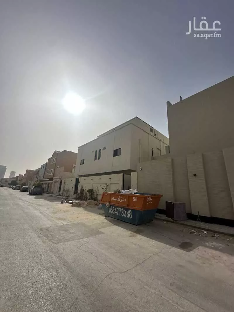 فيلا للبيع في شارع القاسم بن عيسى, حي السليمانية, مدينة الرياض, منطقة الرياض 1 صورة