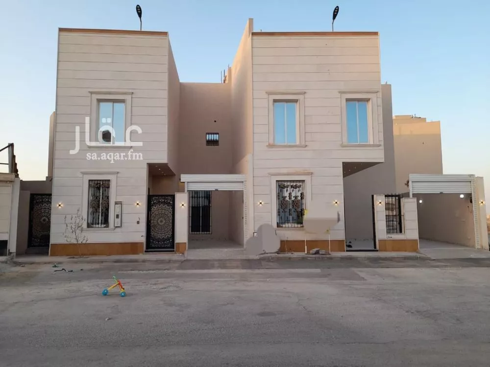 فيلا للبيع في شارع رقم 409, حي ظهرة لبن, مدينة الرياض, منطقة الرياض 1 صورة