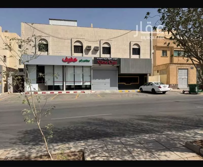 عمارة للبيع في شارع الزبير بن العوام, حي الروابي, مدينة الرياض, منطقة الرياض 1 صورة