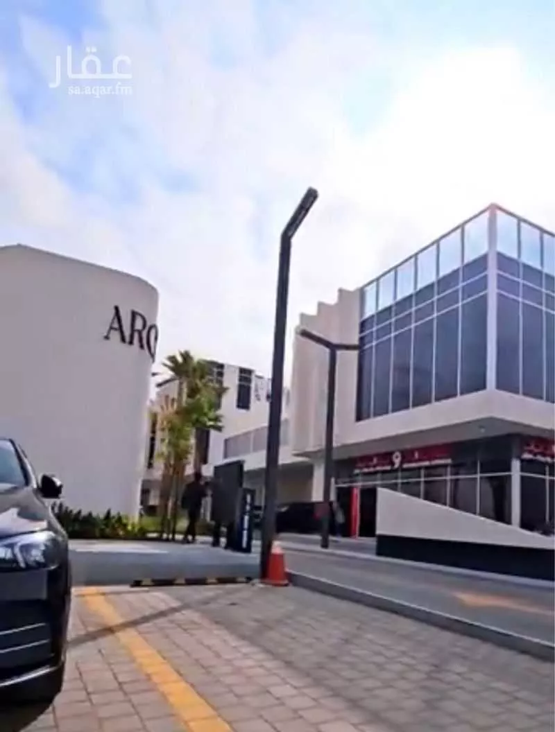 مكتب تجاري للإيجار في شارع الامير فهد بن محمد بن عبدالعزيز, حي حطين, مدينة الرياض, منطقة الرياض 1 صورة