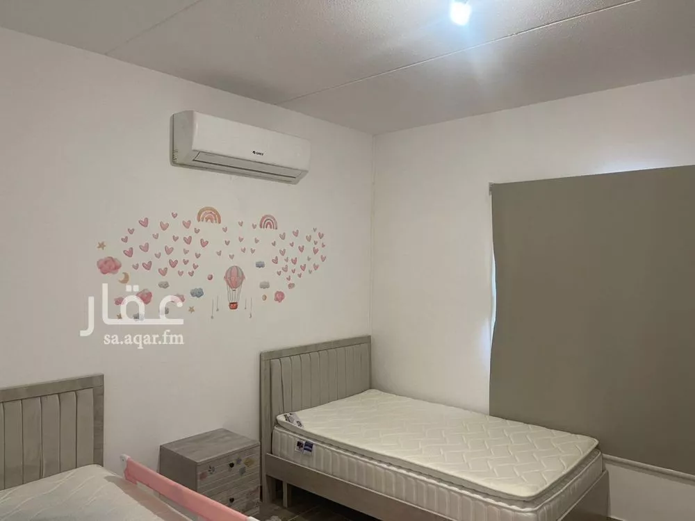 فيلا للإيجار في شارع إبراهيم الموسكي, حي مطار الملك خالد الدولي, مدينة الرياض, منطقة الرياض 1 صورة