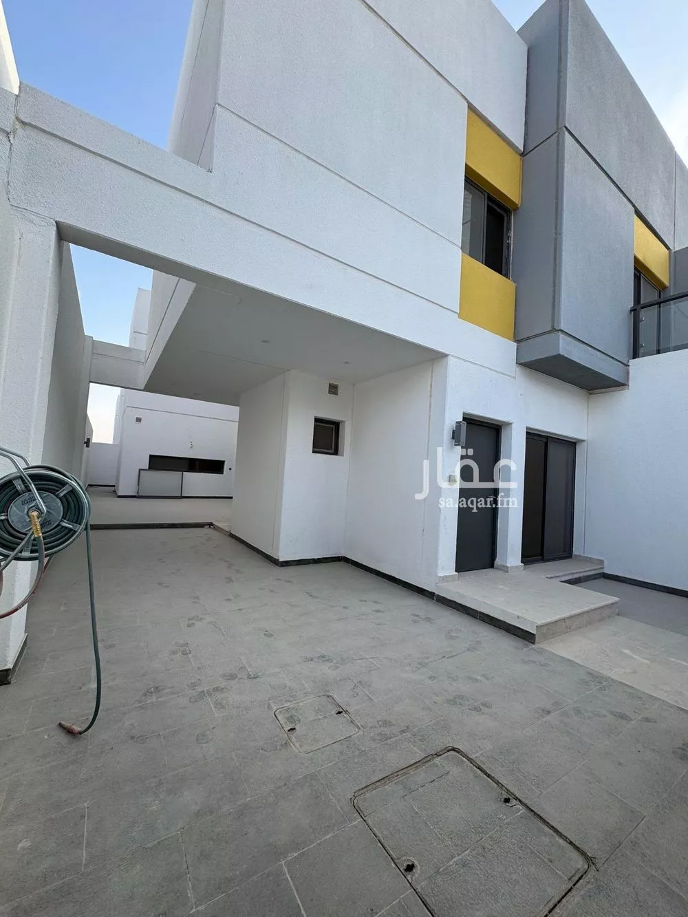 فيلا للإيجار في شارع عبدالرحيم المغربي, حي مطار الملك خالد الدولي, مدينة الرياض, منطقة الرياض 1 صورة