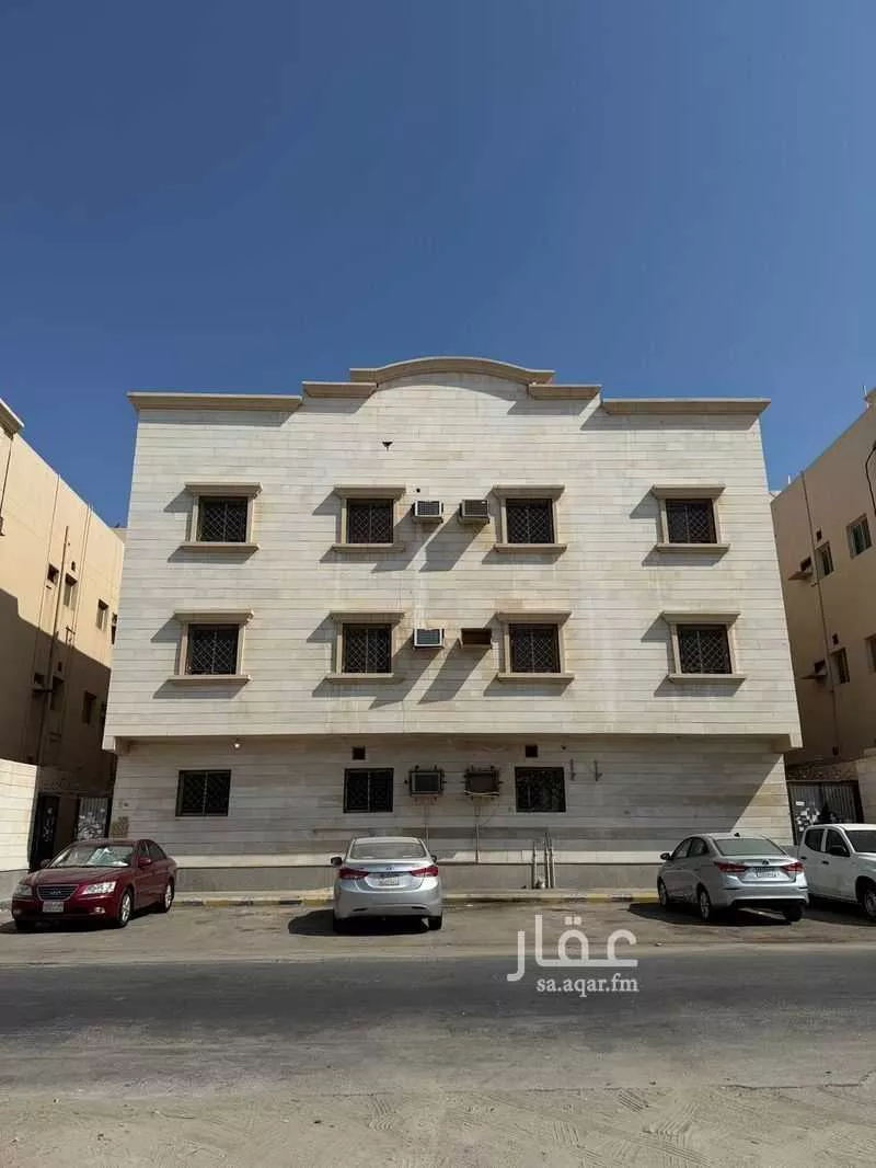 عمارة للبيع في شارع زيد الخير, حي الزهور, مدينة الدمام, المنطقة الشرقية 1 صورة