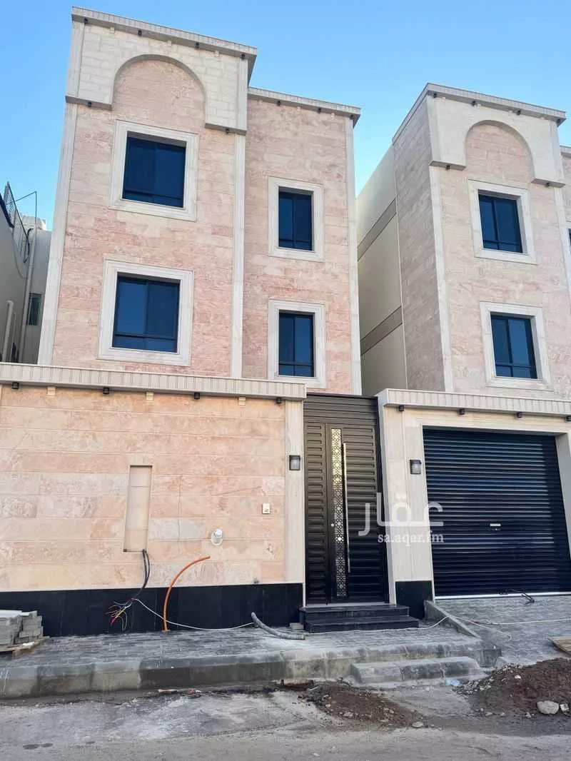 فيلا للبيع في حي الدفاع, مدينة المدينة المنورة, منطقة المدينة المنورة 1 صورة