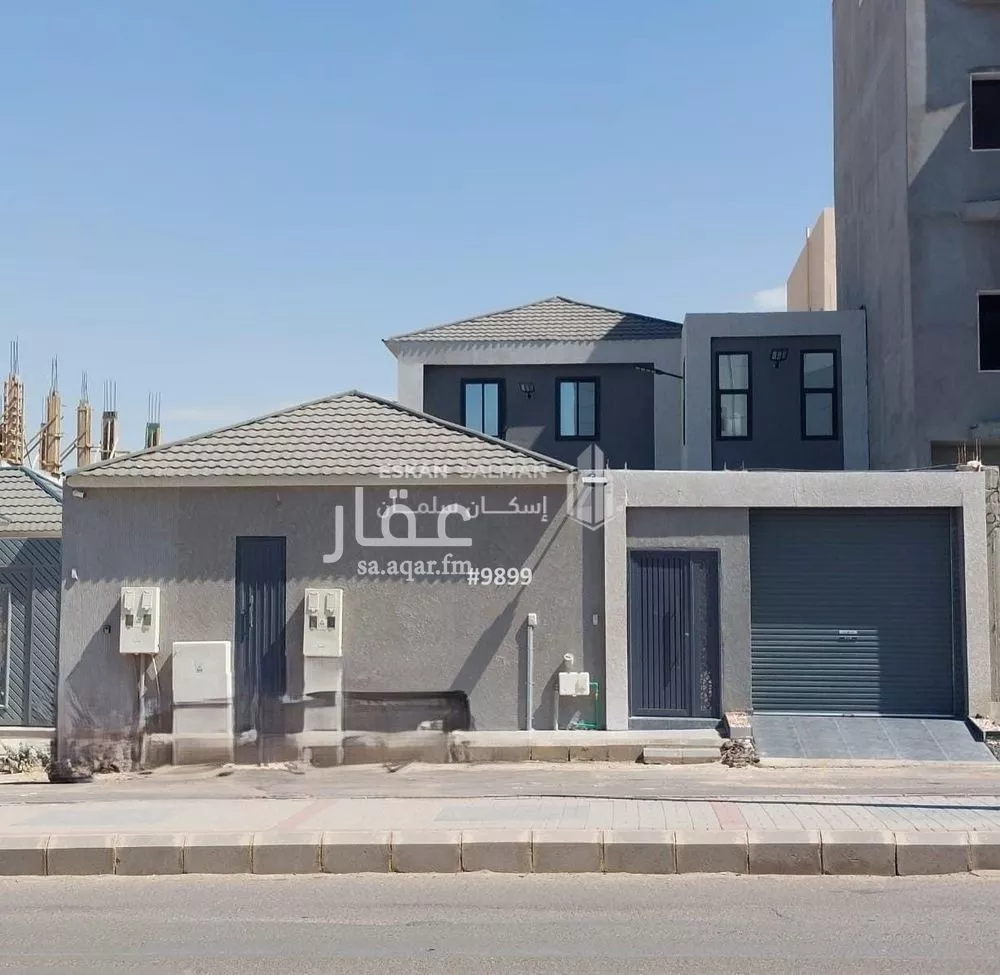 فيلا للبيع في شارع موسى بن حزام الترمذي, حي الروابي, مدينة المدينه المنوره, منطقة المدينة المنورة 1 صورة