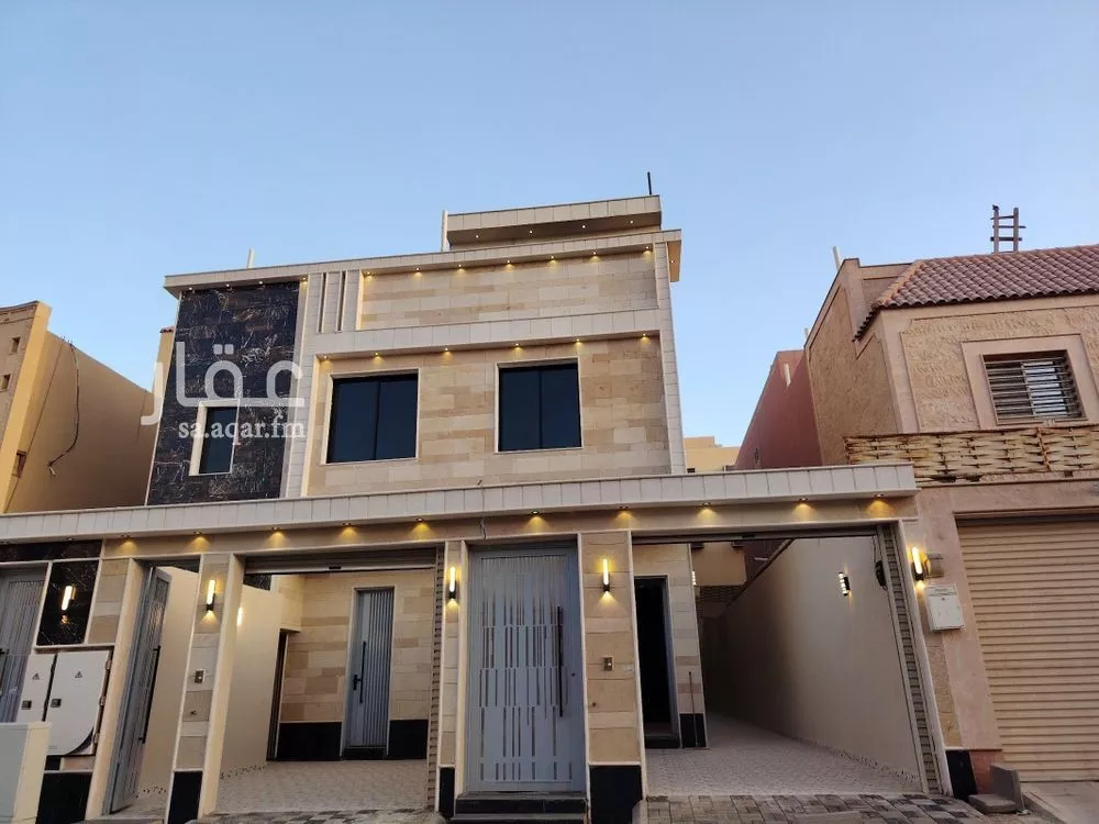 دور للبيع في شارع يحيى العايدي, حي العوالي, مدينة الرياض, منطقة الرياض 1 صورة