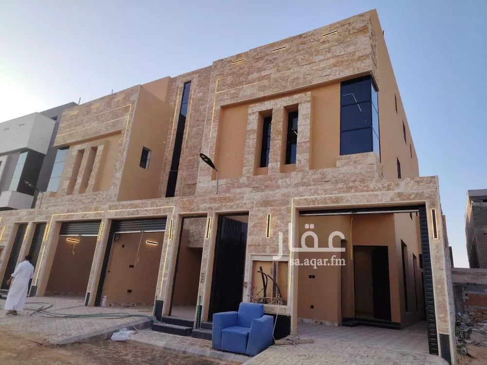 دور للبيع في شارع عبدالله النصري, حي طويق, مدينة الرياض, منطقة الرياض 1 صورة