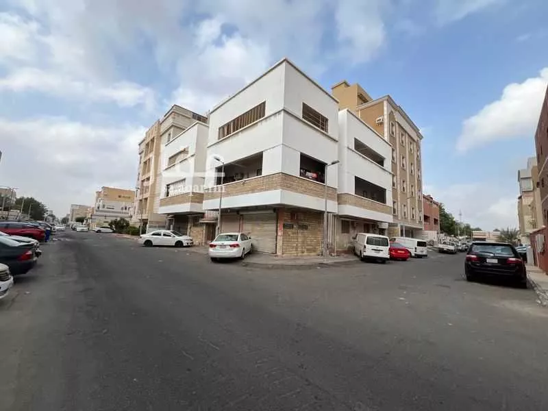 عمارة للبيع في شارع الندى, حي العزيزية, مدينة جدة, منطقة مكة المكرمة 1 صورة