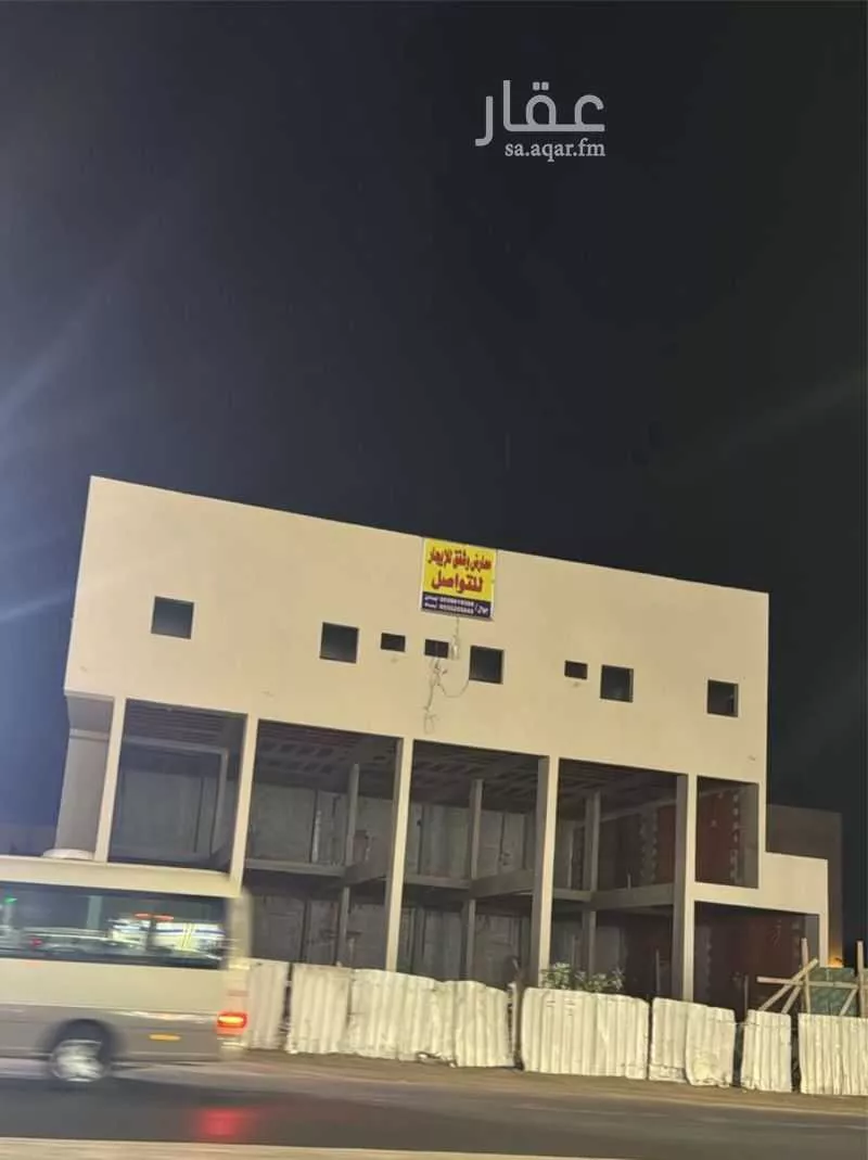عمارة للإيجار في شارع الحارث التميمي ، حي القرينية ، جدة ، جدة 1 صورة