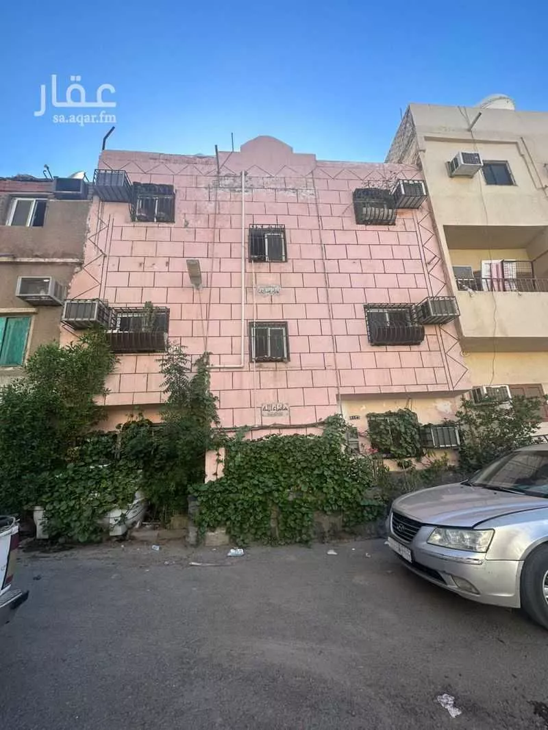 عمارة للبيع في شارع قيس ابن صيفي, حي المغيسلة, مدينة المدينه المنوره, منطقة المدينة المنورة 1 صورة