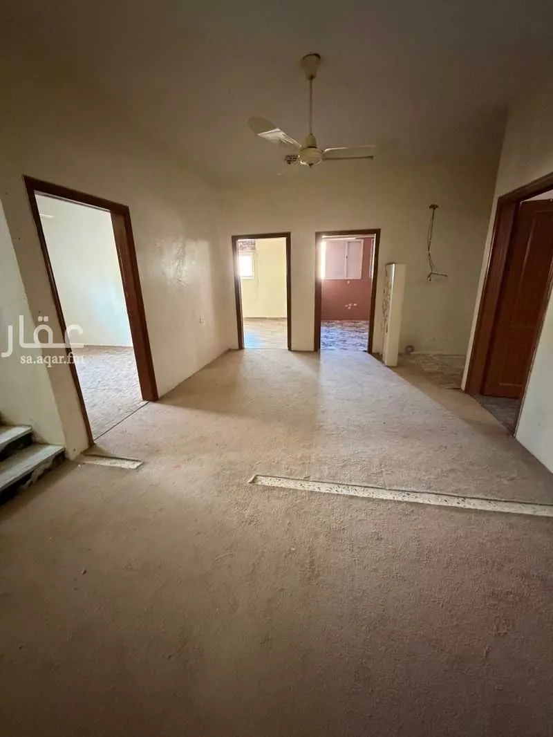 فيلا للبيع في شارع عبدالله المطرودي, حي الزهرة, مدينة الرياض, منطقة الرياض 1 صورة