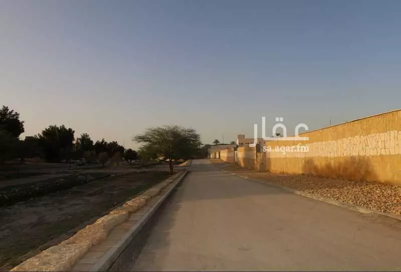 مزرعة للبيع في شارع وادي حنيفة, حي البديعة, مدينة الرياض, منطقة الرياض 1 صورة