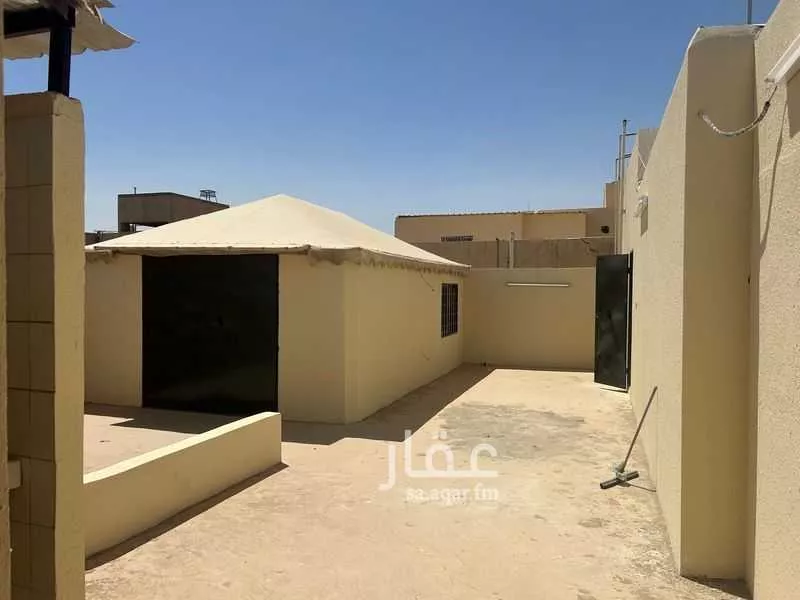 استراحة للإيجار في شارع عائشة بنت ابي بكر, حي السويدي, مدينة الرياض, منطقة الرياض 1 صورة
