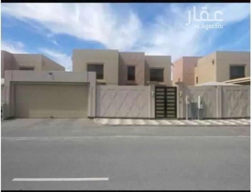 فيلا للبيع في شارع شارع الفل 3, حي المطرفية, مدينة مدينه الجبيل الصناعيه, المنطقة الشرقية 1 صورة