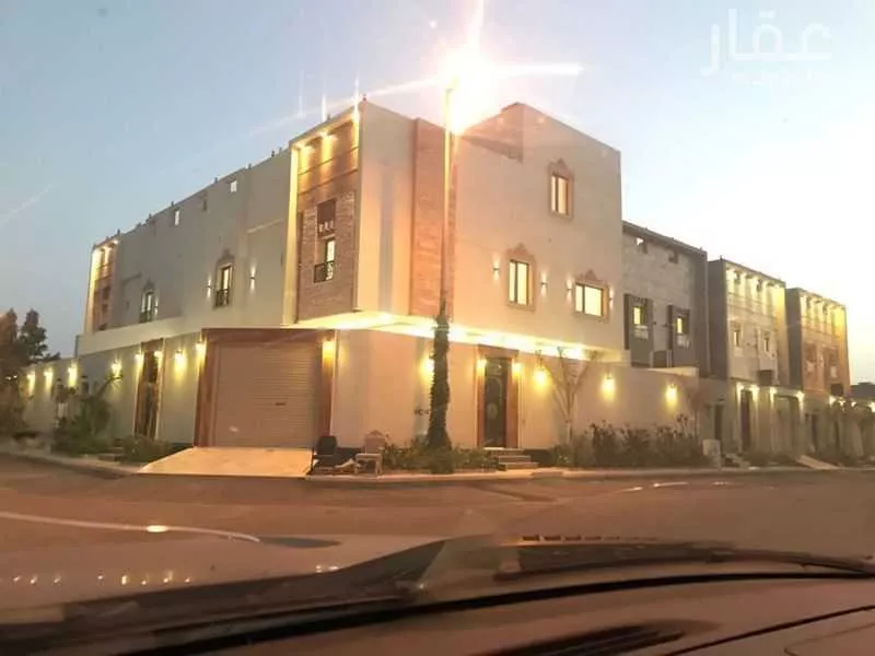 فيلا للبيع في شارع الحارث الدوسي, حي البساتين, مدينة جدة, منطقة مكة المكرمة 1 صورة