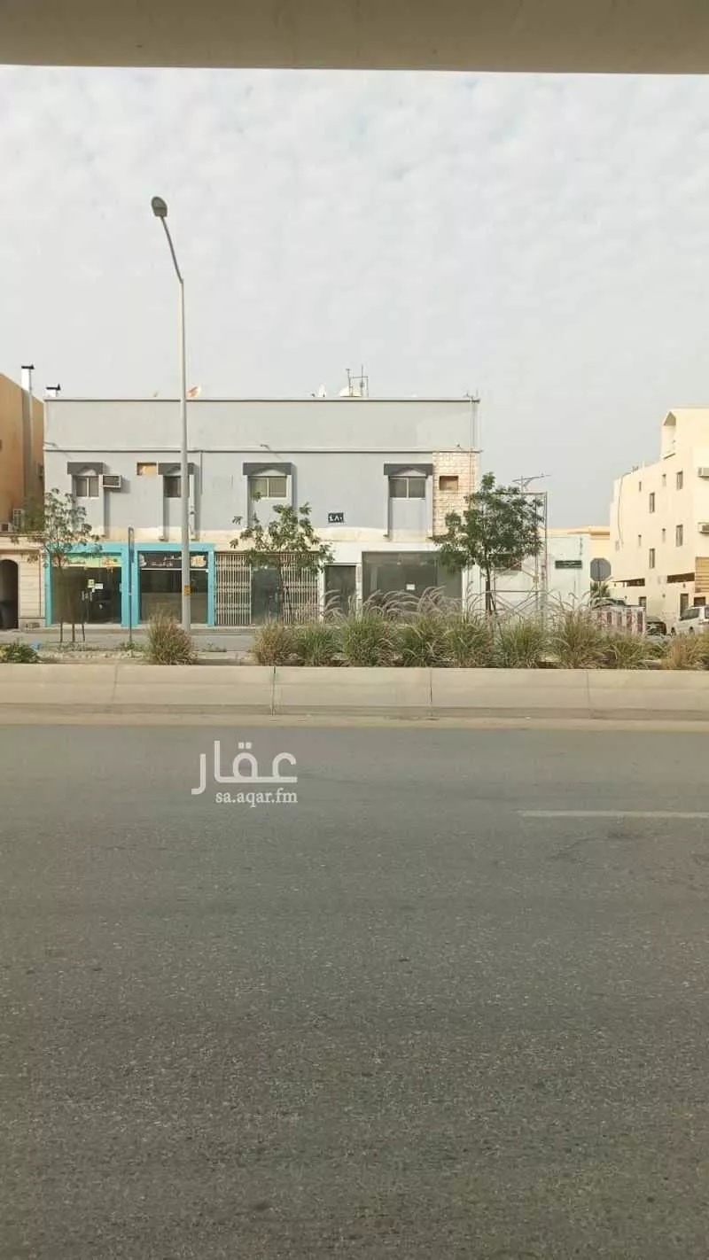 محل للإيجار في شارع خديجة بنت خويلد, حي طويق, مدينة الرياض, منطقة الرياض 1 صورة
