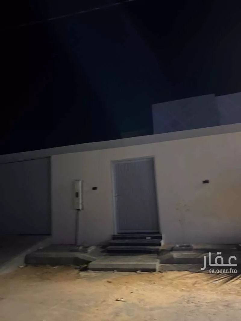فيلا للبيع في شارع النقيب 50 ، حي النقيب ، بريدة ، بريدة 1 صورة