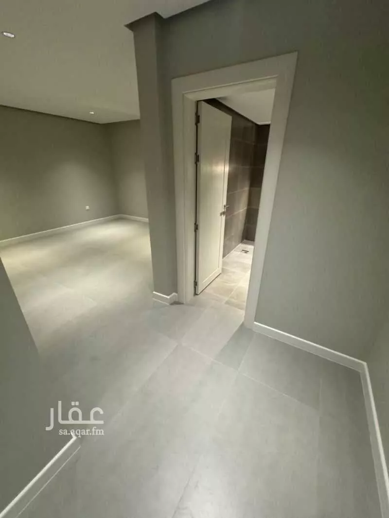 فيلا للبيع في شارع زياد بن الاخرس, حي قرطبة, مدينة الخبر, المنطقة الشرقية 1 صورة