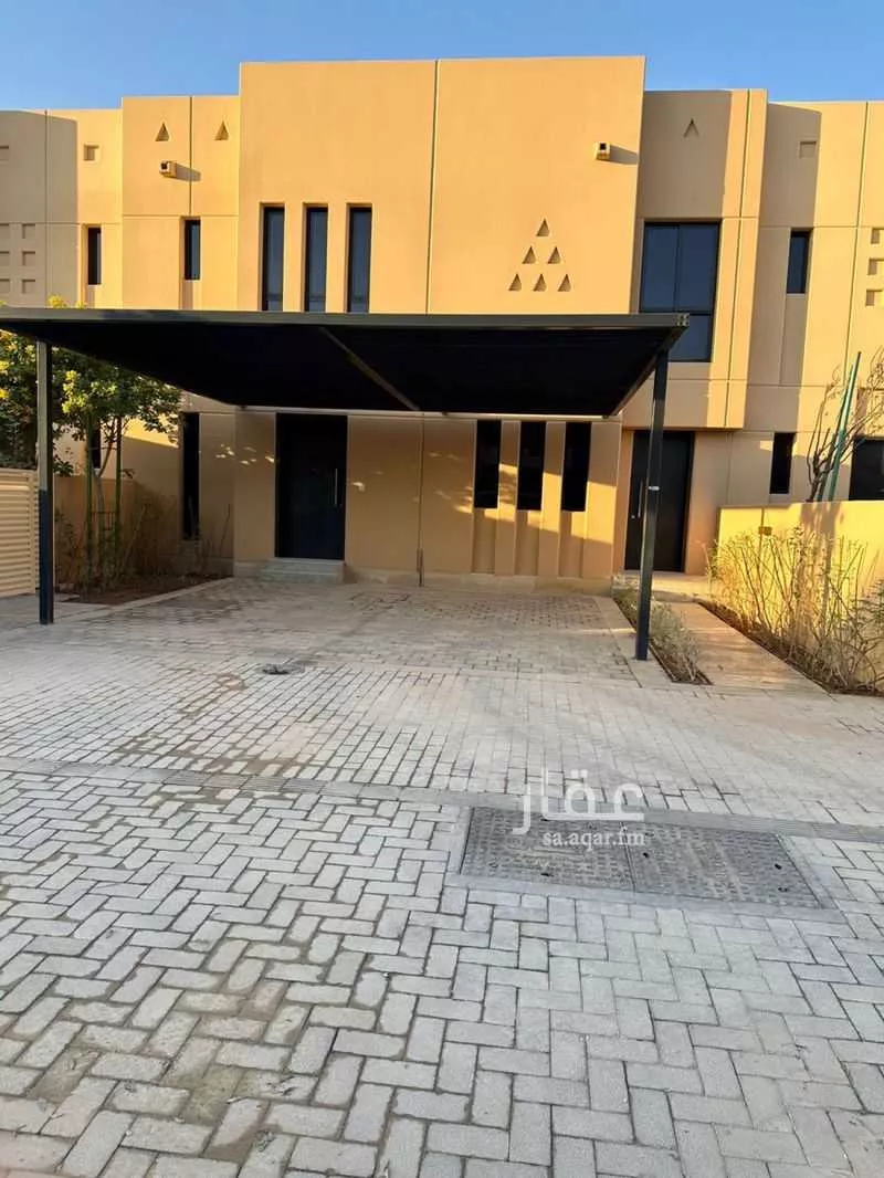 فيلا للإيجار في شارع رقم 1023, حي سدرة, مدينة الرياض, منطقة الرياض 1 صورة