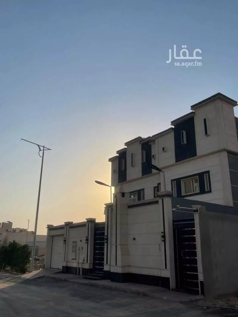 فيلا للبيع في شارع عبدالستار عاشور, حي العارض, مدينة الرياض, منطقة الرياض 1 صورة