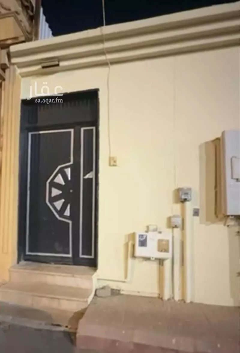 دور للبيع في شارع الحاضرة ، حي ديراب ، الرياض ، منطقة الرياض 1 صورة