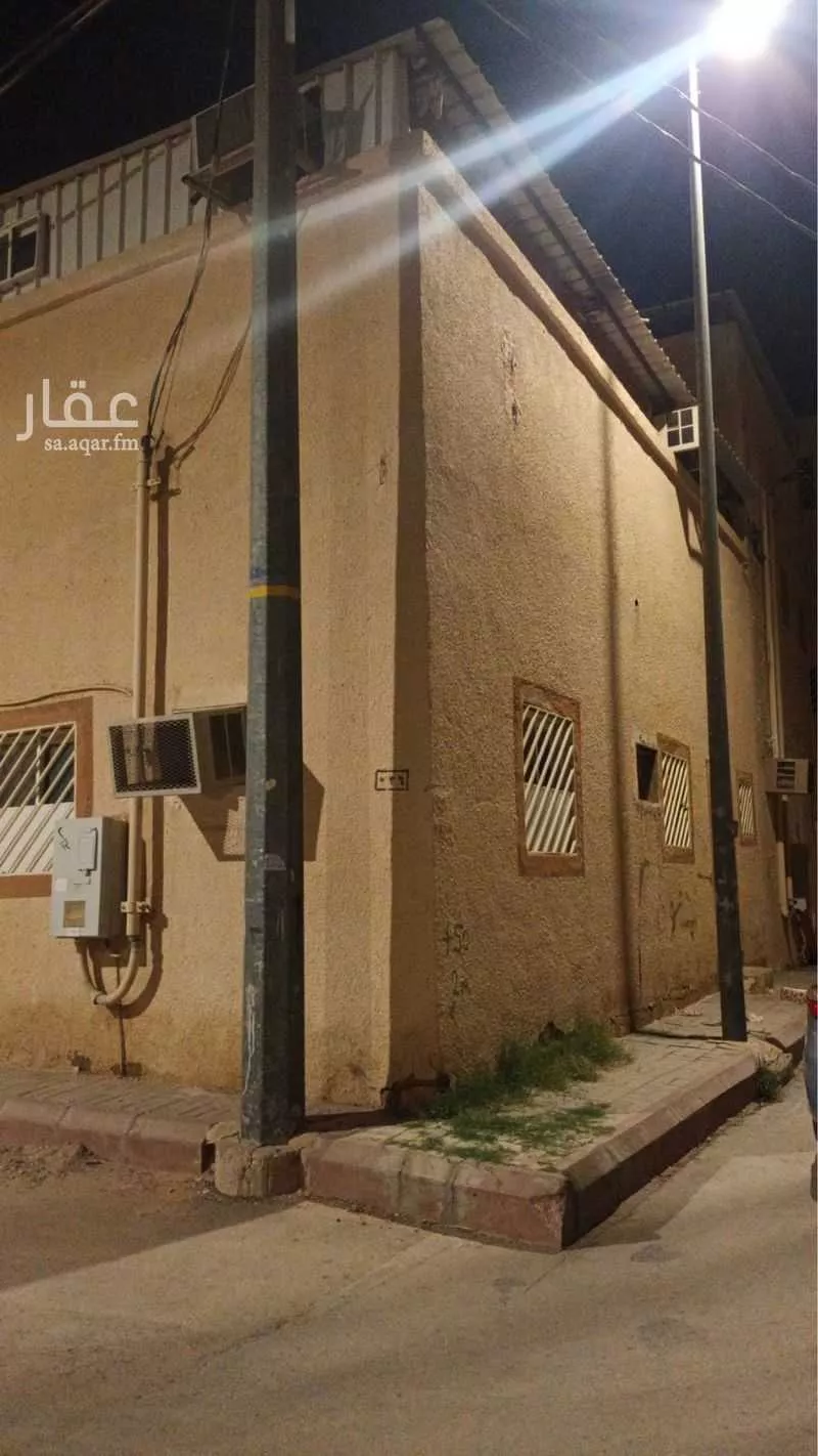 عمارة للبيع في شارع شقائق النعمان, حي العدل, مدينة امارة منطقة الرياض - الجبيله, منطقة الرياض 1 صورة