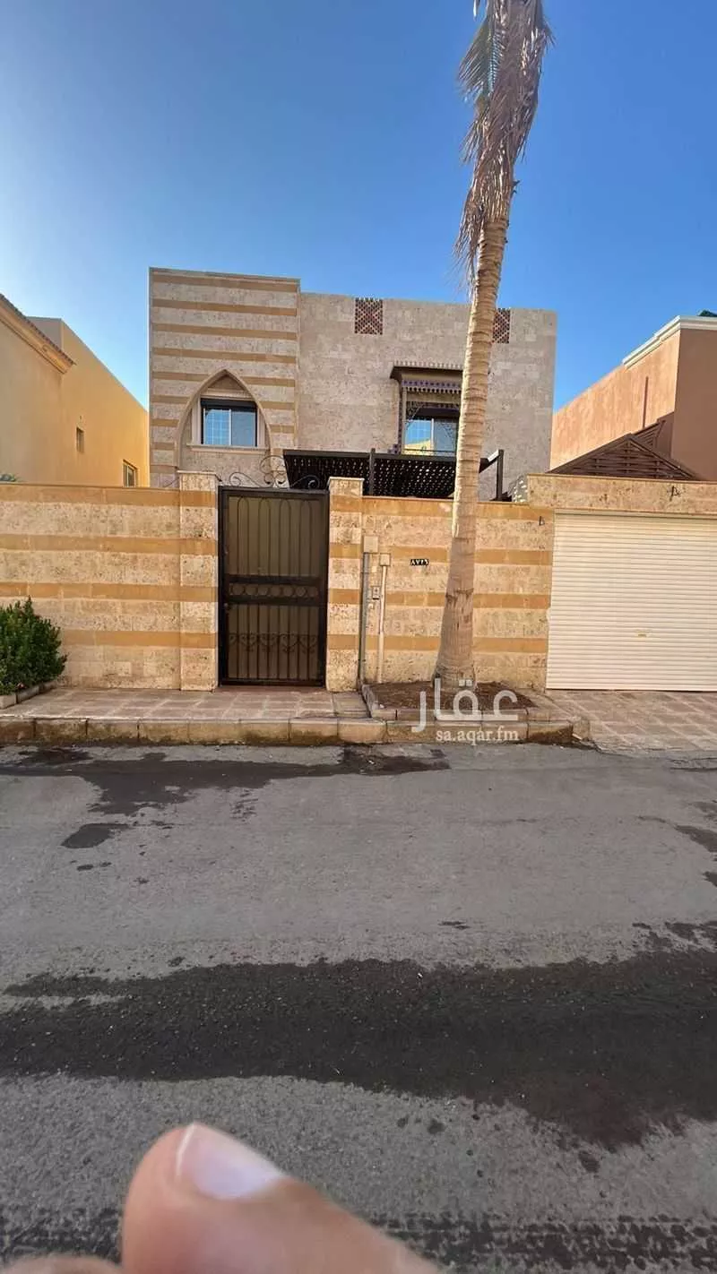 فيلا للبيع في شارع الشمل, حي الخالدية, مدينة جدة, منطقة مكة المكرمة 1 صورة