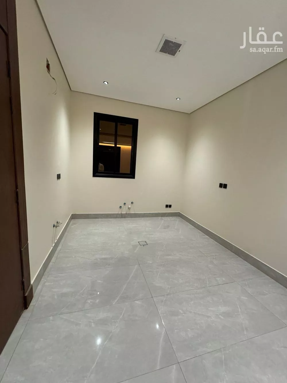 دور للبيع في شارع الحسين بن رواحة, حي الرمال, مدينة الرياض, منطقة الرياض 1 صورة