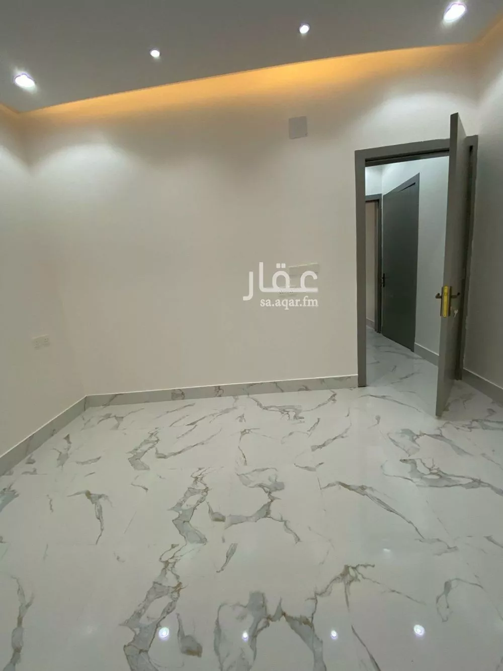 دور للبيع في شارع الكتيب, حي البرية, مدينة الرياض, منطقة الرياض 1 صورة