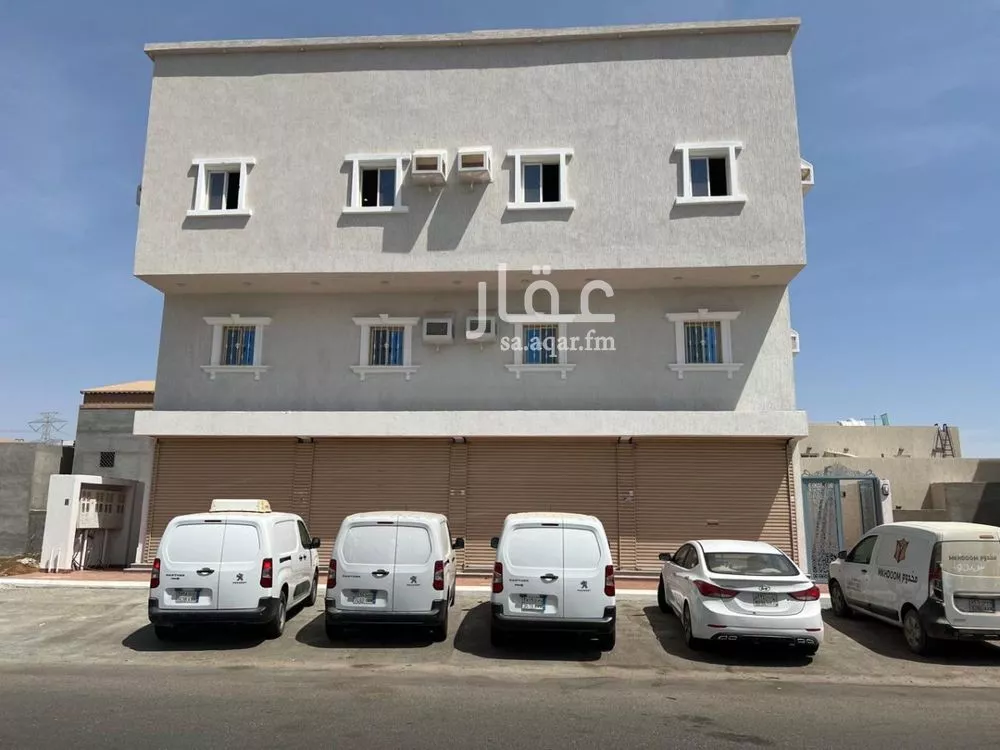 عمارة للإيجار في شارع النزال بن سبرة الهلالي, حي الوفاء, مدينة جدة, منطقة مكة المكرمة 1 صورة