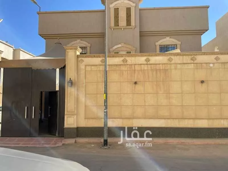 فيلا للبيع في شارع أبي عبدالله الدمياطي ، حي ظهرة البديعة ، الرياض ، منطقة الرياض 1 صورة