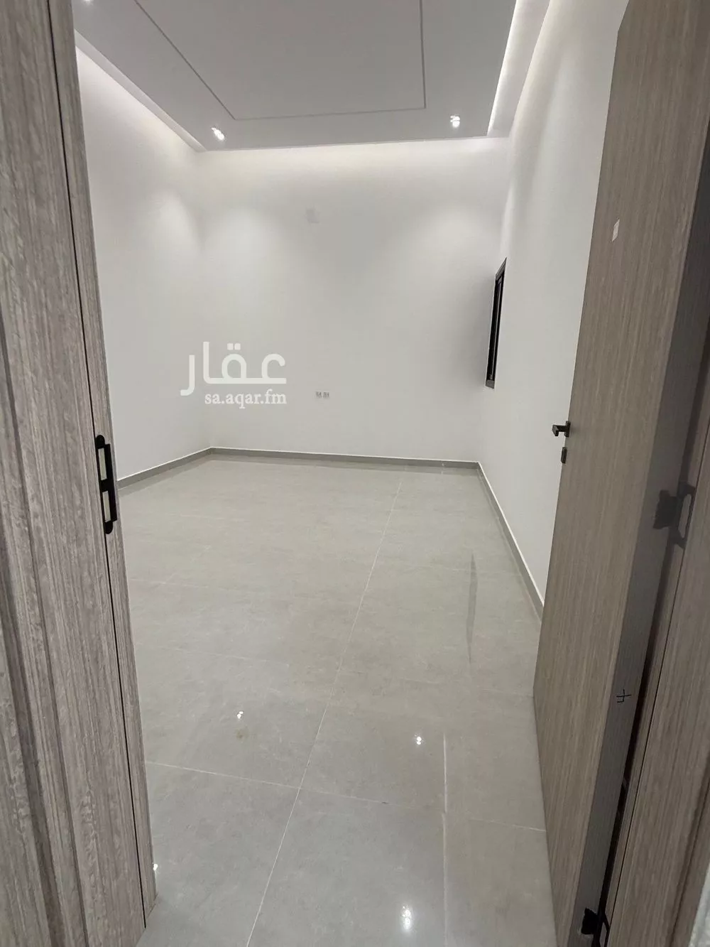 فيلا للبيع في شارع المعيزلية, حي المعيزيلة, مدينة الرياض, منطقة الرياض 1 صورة