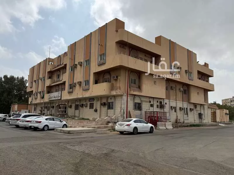 عمارة للبيع في شارع هاني المخزومي, حي النزلة اليمانية, مدينة جدة, منطقة مكة المكرمة 1 صورة